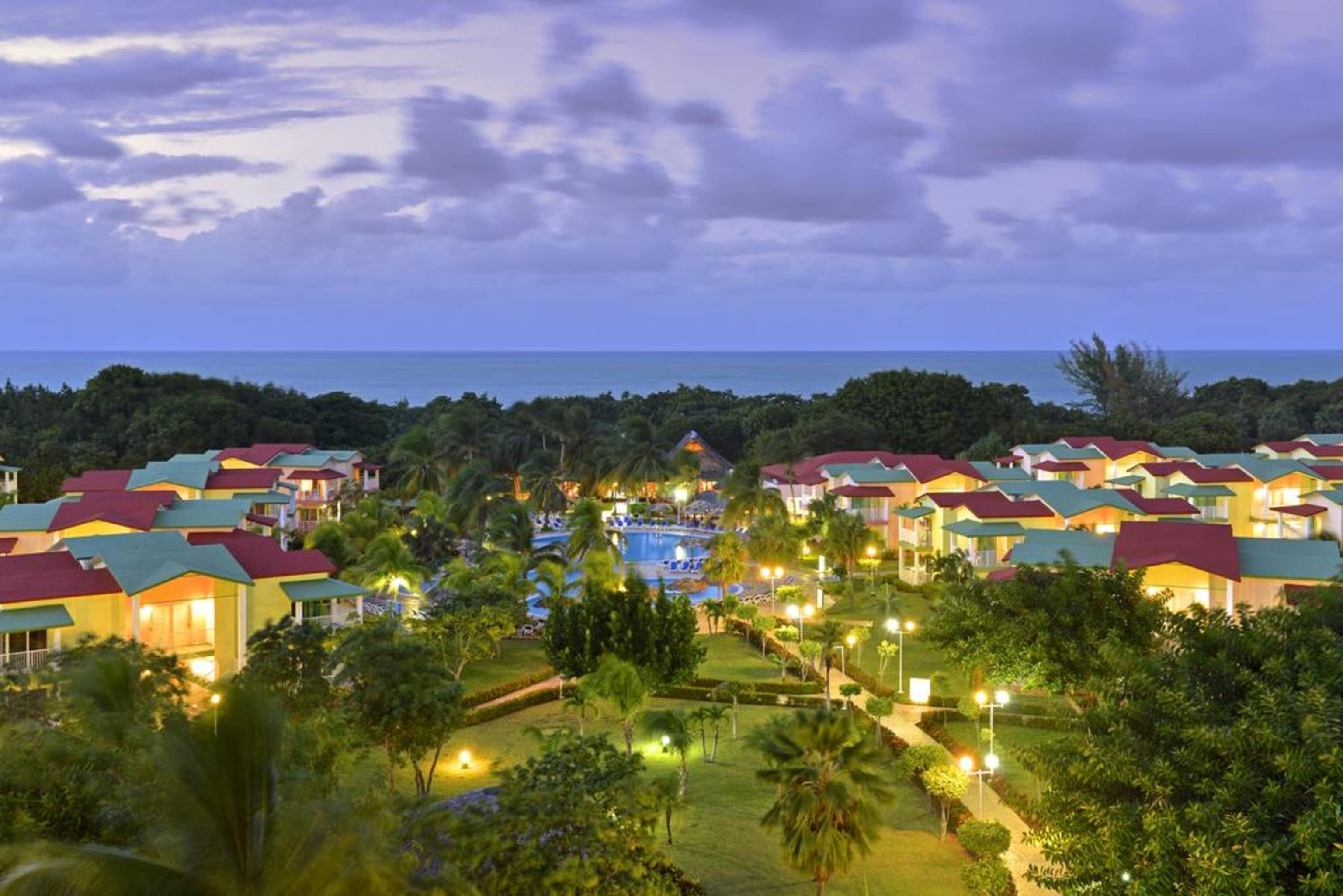 Iberostar Tainos Hotel Varadero Exterior photo